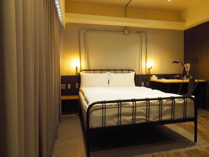 Yizhong Loft Hostel