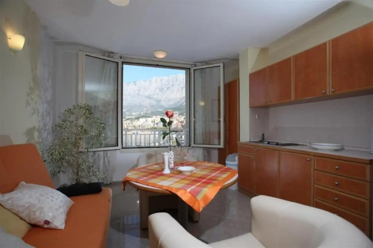 Studio with sea view