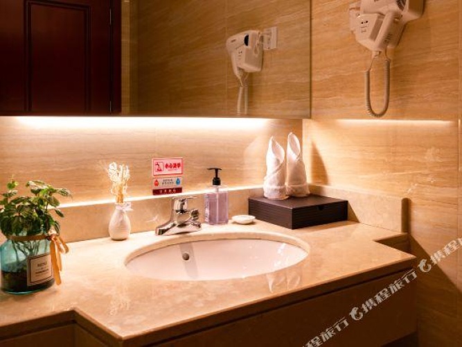 Business Double Suite