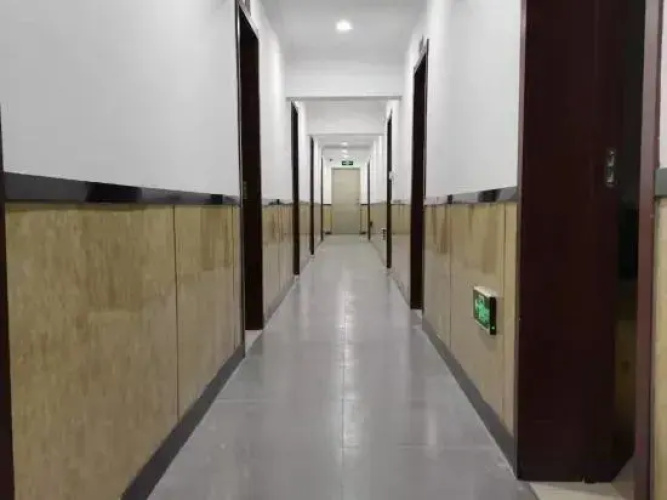Enjoy Hostel (Shenyang Airport)
