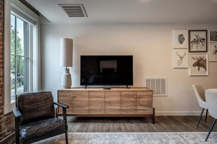Bavarian Lodge Suites