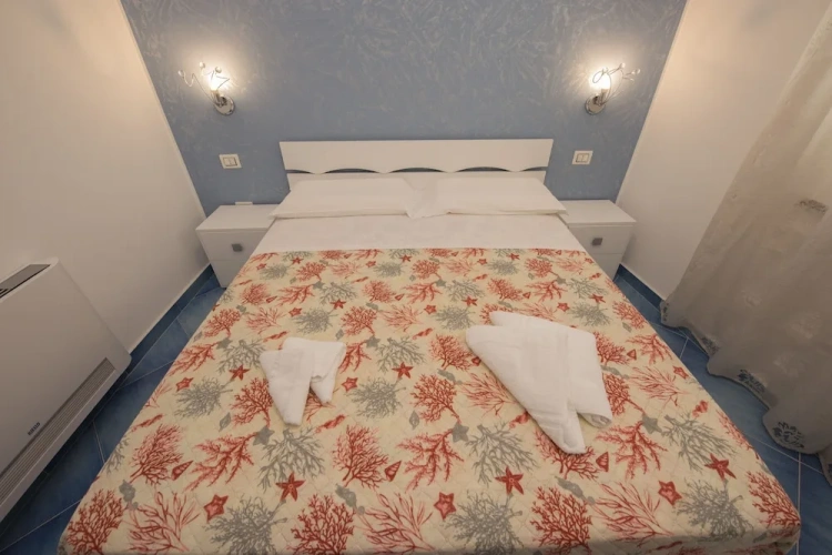 Classic Double room with balcony and with city view
