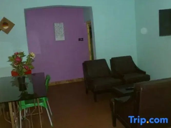Wise Penny Suites and Spa-Guest Room
