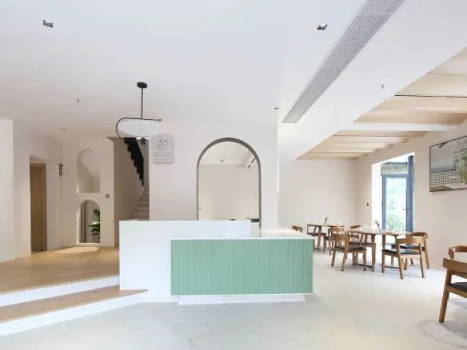 Jishan Jishui B&B