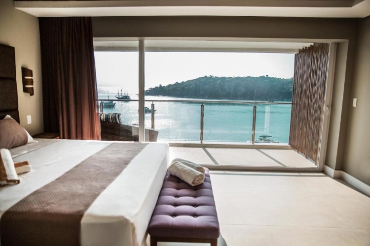 Suite with sea view