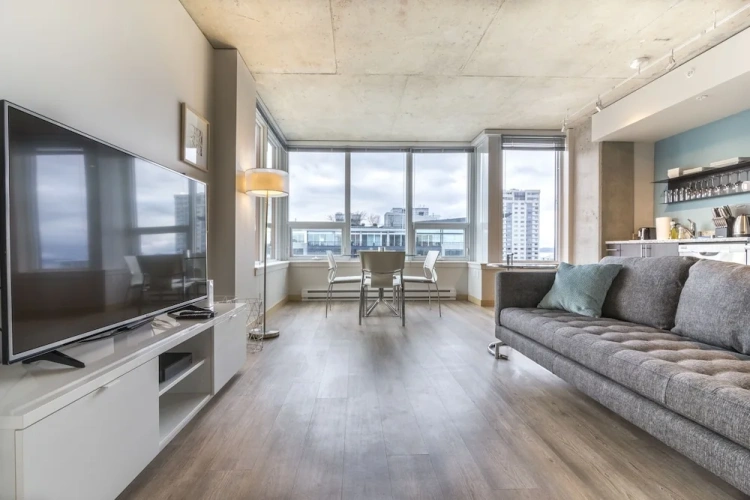 1 Bedroom Business room with bay view