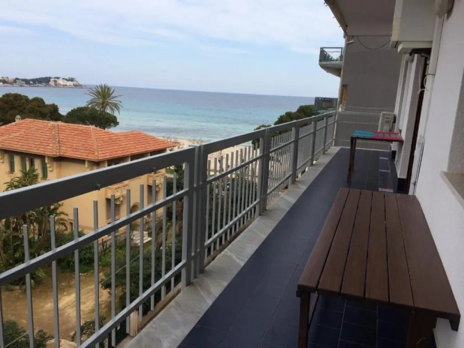 2 Bedrooms Apartment with balcony