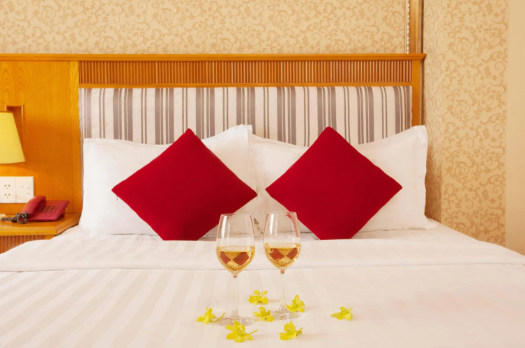 Cherry Hotel