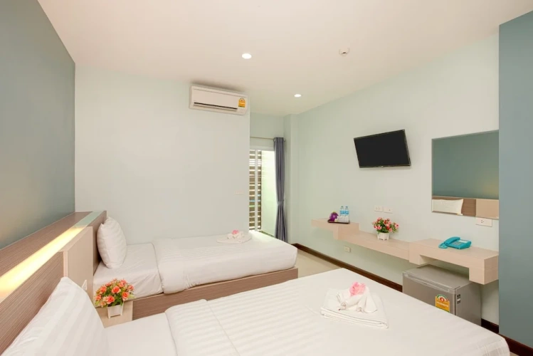 Deluxe Twin room with balcony