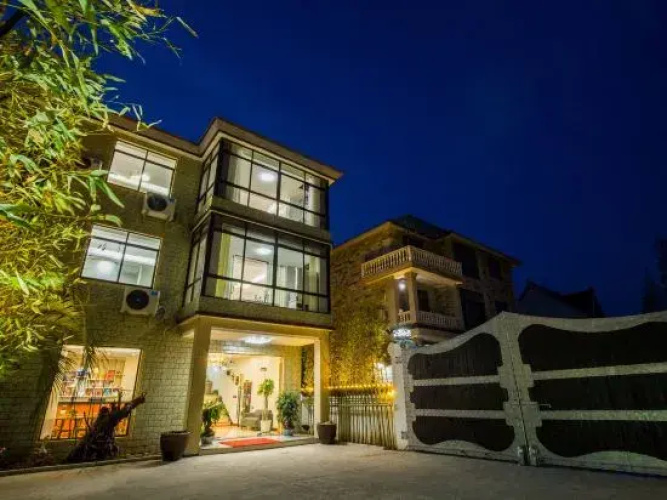 To Love Loyalty Hostel