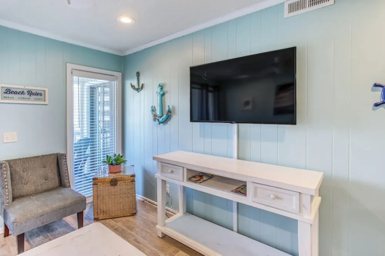 Myrtle Beach Condo w/ Balcony + Ocean Views!