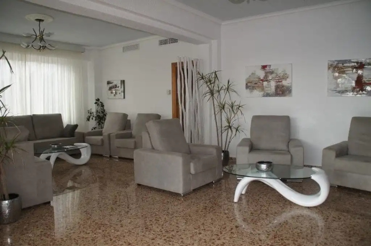 Hostal Lago Playa II
