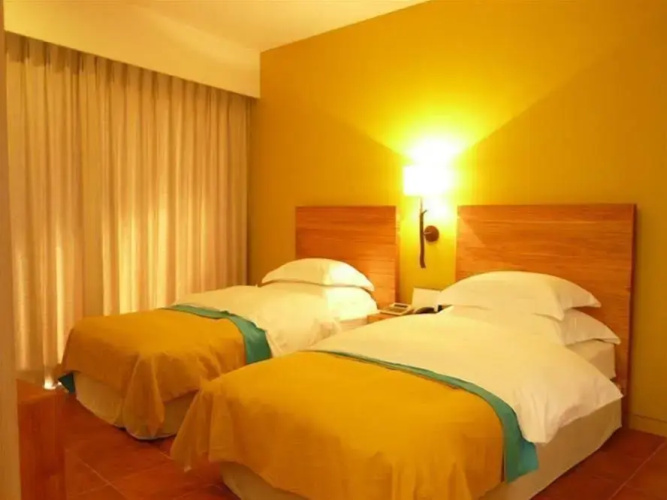 LaoLao Bay Golf & Resort