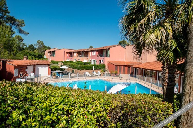 Inter-Hotel Le Domaine de l'AlbatrosOver view