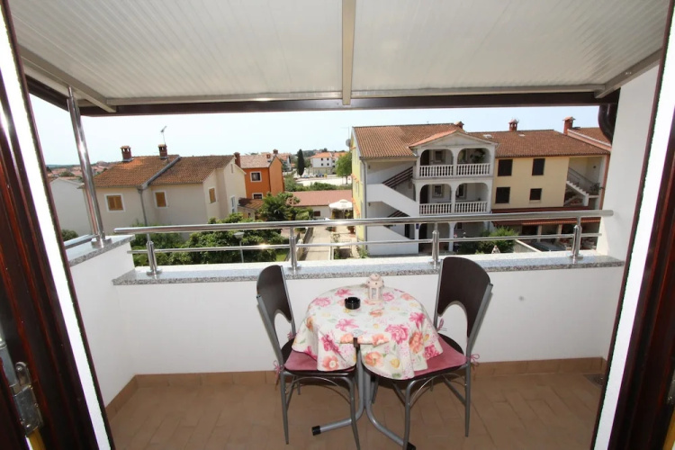 Guests House Lea