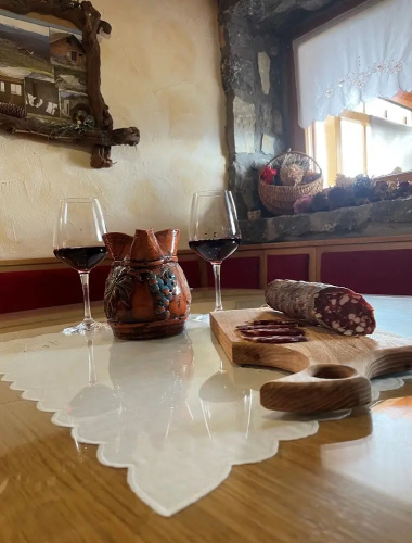 Vineyard cottage Stopar
