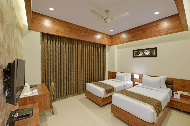 Hotel The Rising