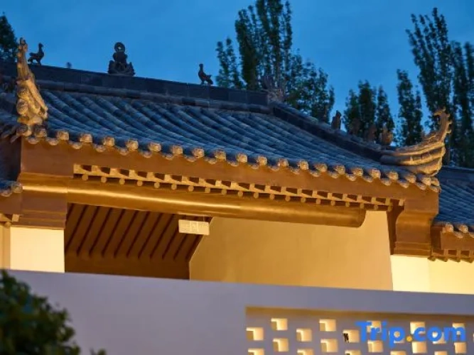 Floral&nbsp;Hotel· Yinchuan Xingxinsuo Homestay (Hei Lan Performing Arts Town  Branch)