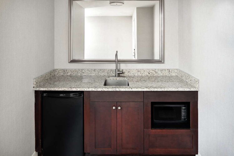DoubleTree Suites by Hilton Hotel Charlotte - SouthPark photo 31