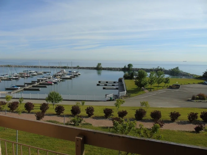 Standard Double room with balcony and with lake view