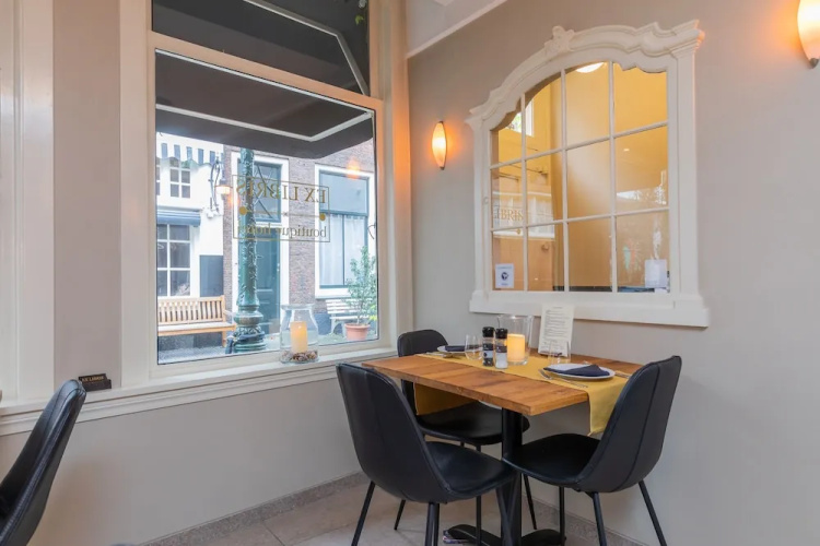 Ex Libris boutique hotel