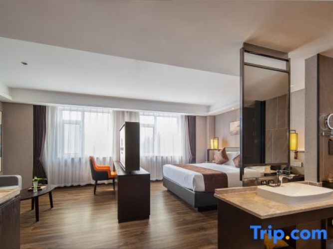 Executive Double Suite