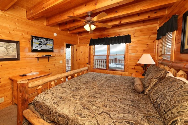 Appalachian Lookout by RedAwning
