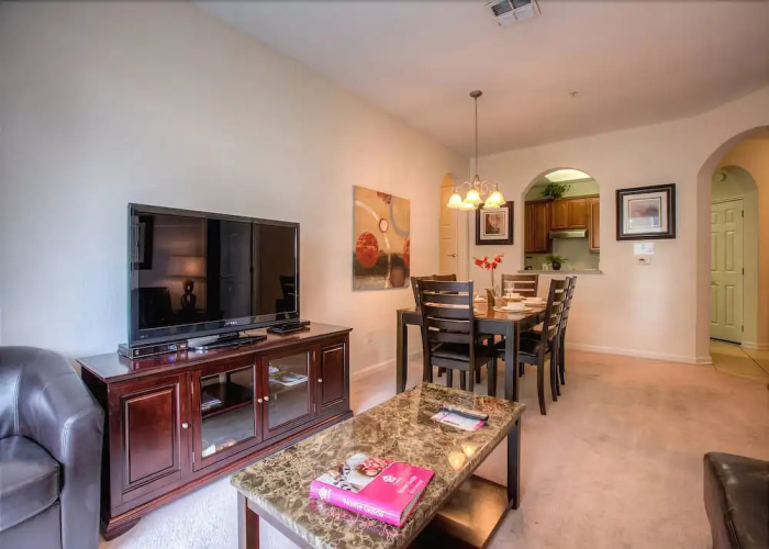 4114 Breakview Drive #102