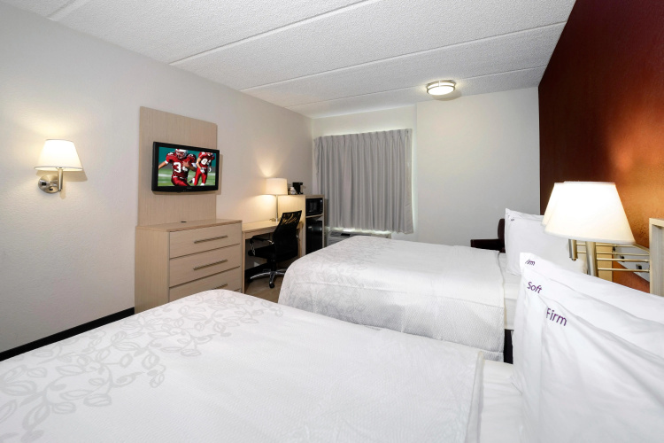 Red Roof Inn PLUS+ Gainesville