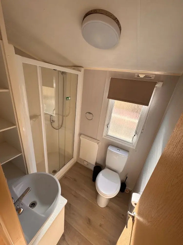 3 Bed Caravan - Side Gated Decking, Wifi, Pets