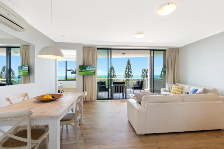 2 Bedrooms Deluxe Apartment with ocean view