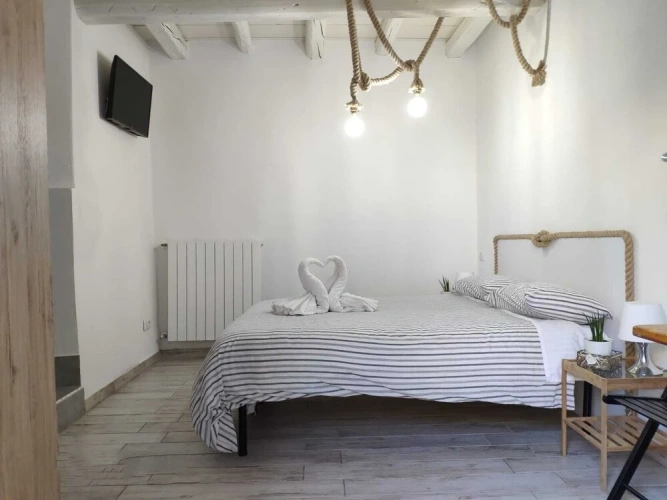 Standard Double Basement room with courtyard view