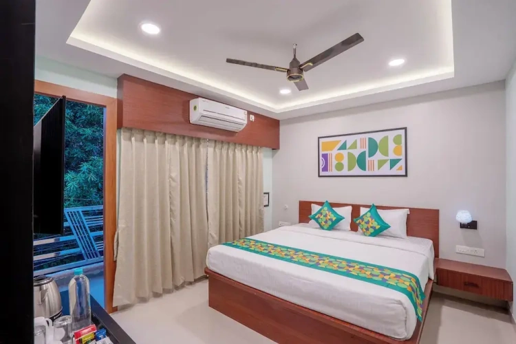 Premium room with balcony
