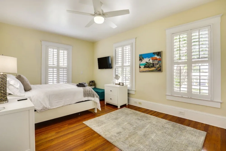 3 Bedrooms Cottage