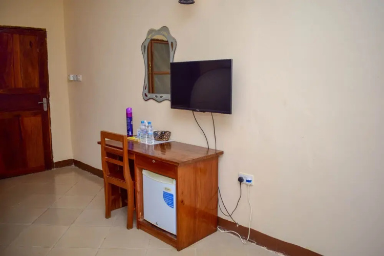 Amaan Ocean Kihinani Hotel