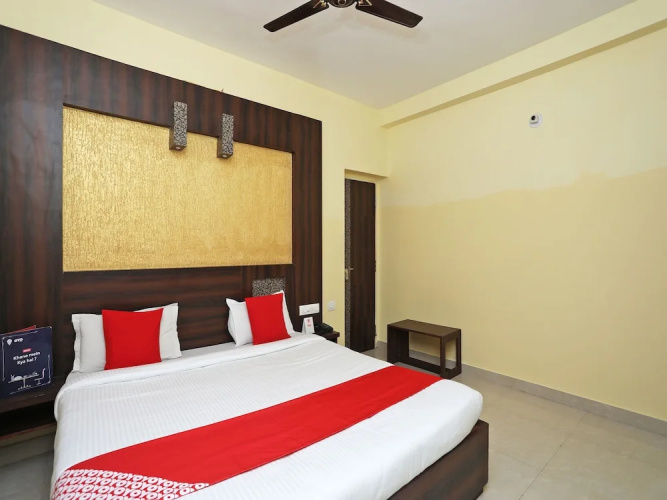 OYO 15206 Hotel Sonar Gaon