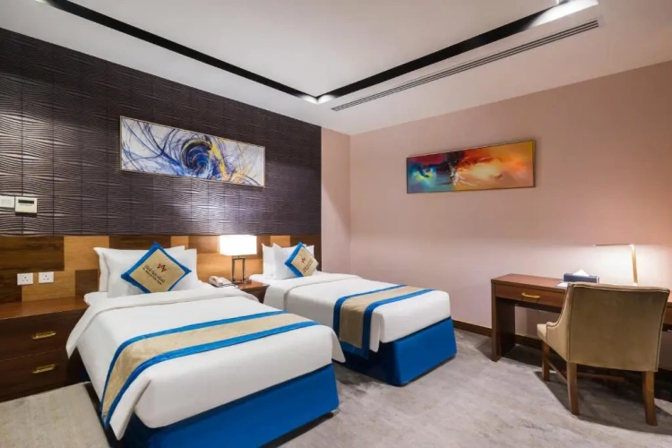Deluxe Twin room