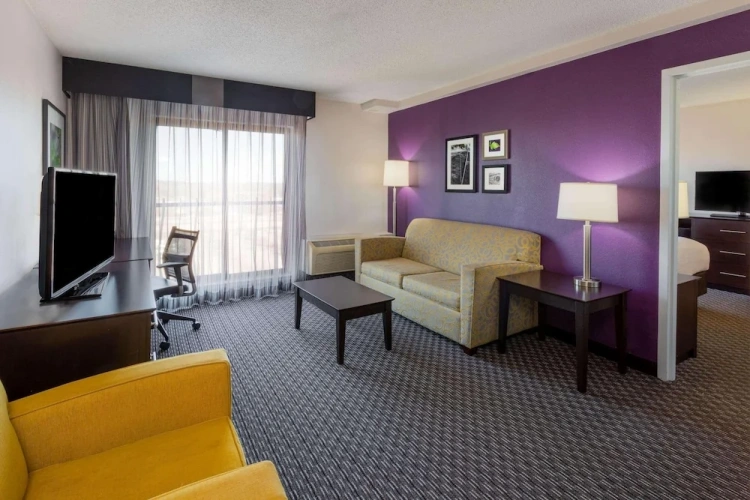 Double Suite