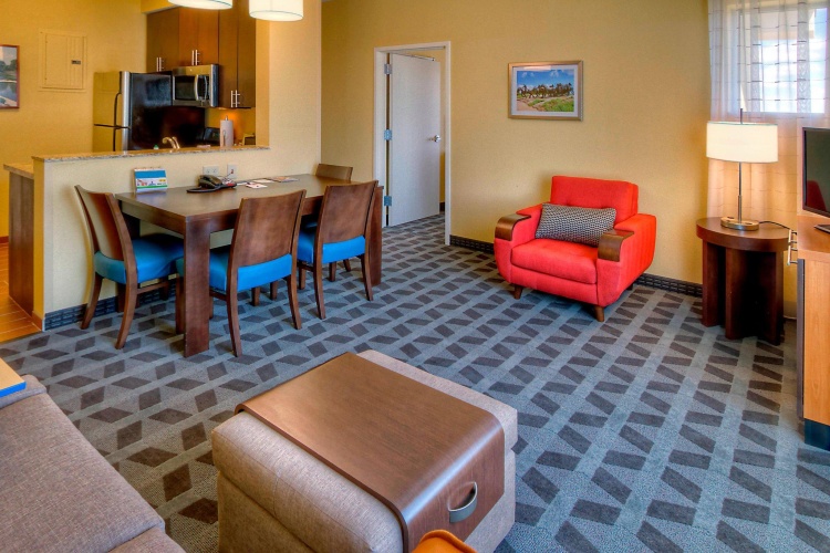 2 Bedrooms Suite