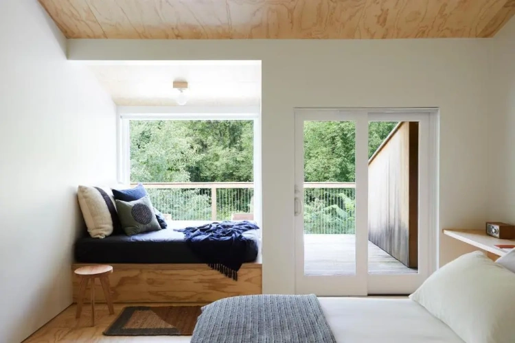 Suite with balcony