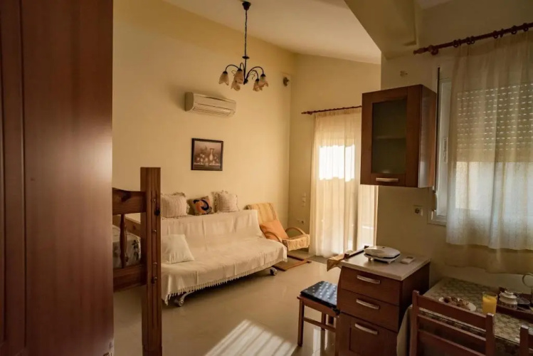 Panormos Apartments