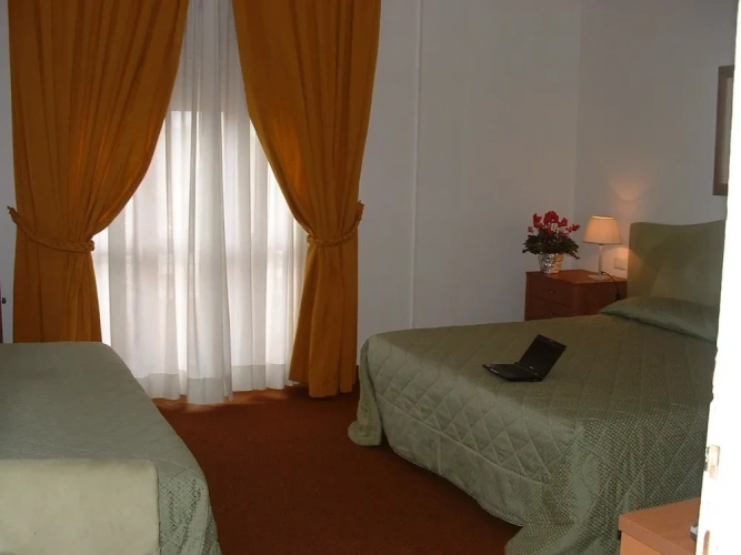 Classic Triple room