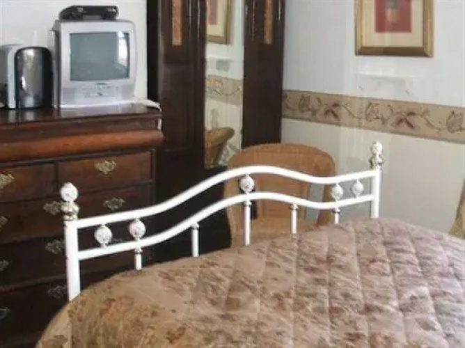 Airedale Guest House