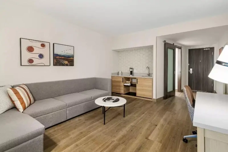 Suite