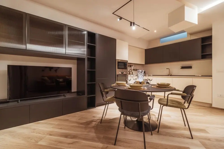 VL Luxury Apartment
