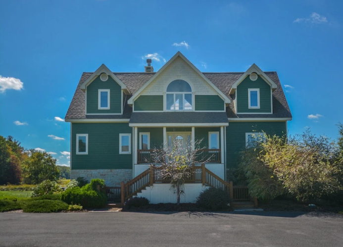 This Is Us 6 Bedroom House