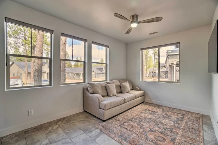 Spacious Flagstaff Abode: Great for Families!