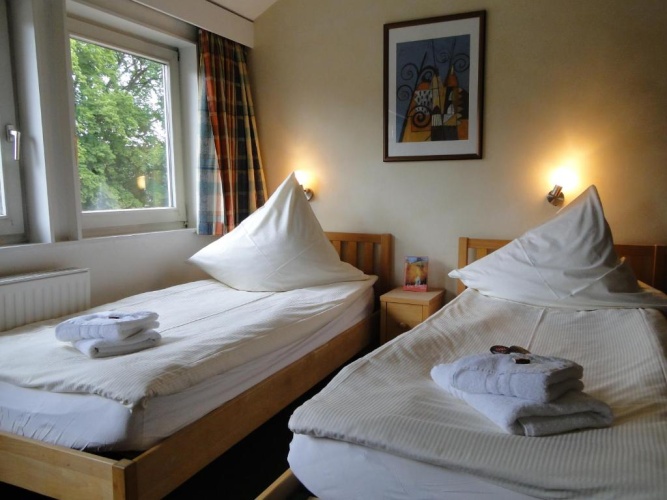 Economy Twin room