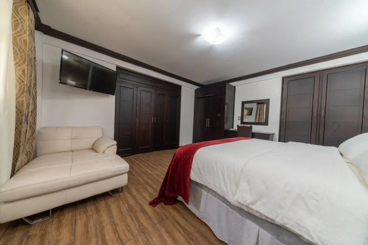 Mont's Hotel