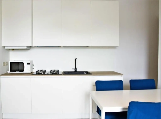 2 Bedrooms Apartment
